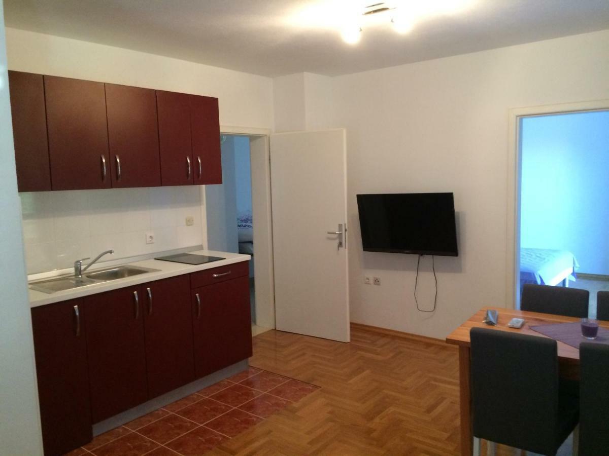 Apartments Antonija Sukošan Eksteriør billede