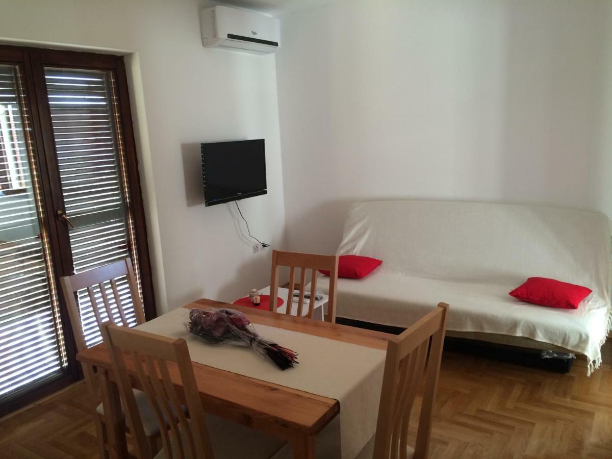 Apartments Antonija Sukošan Eksteriør billede