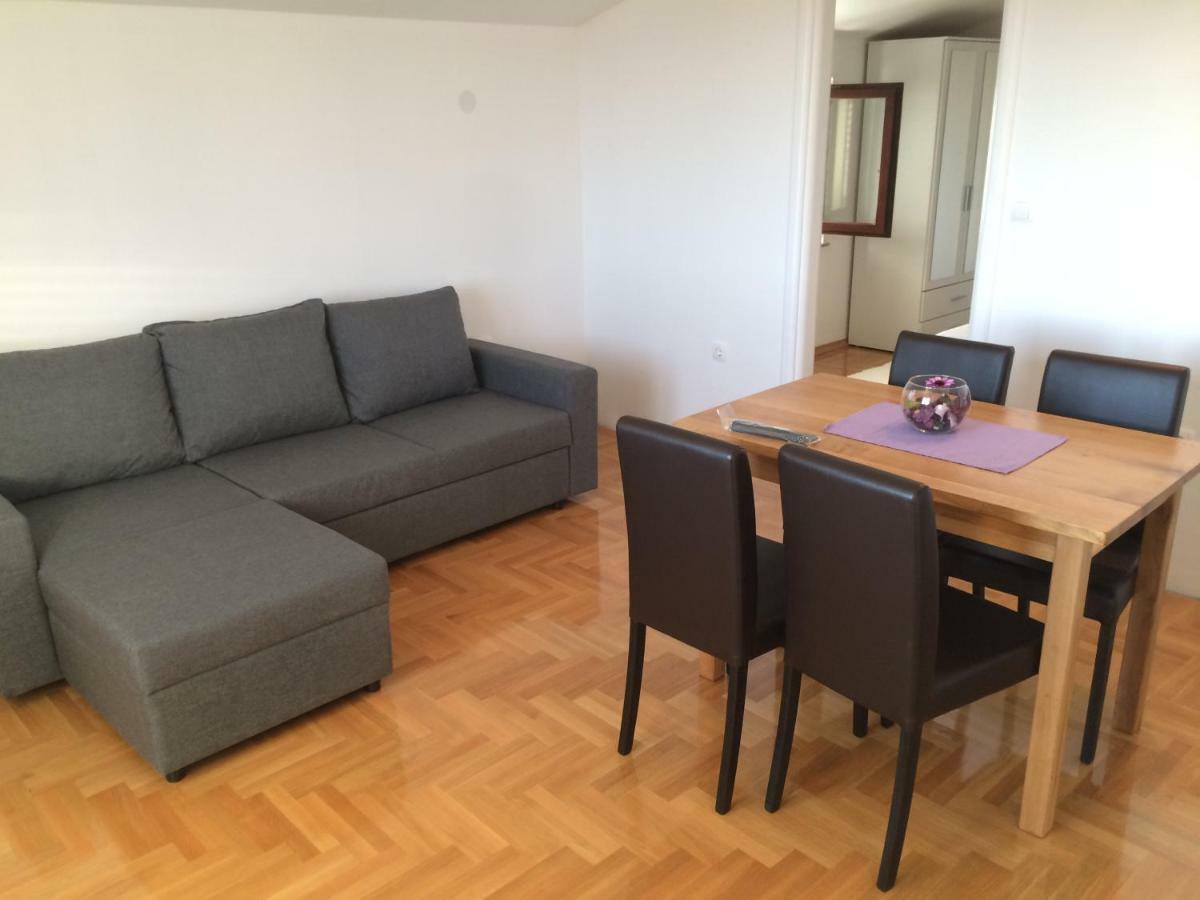 Apartments Antonija Sukošan Eksteriør billede