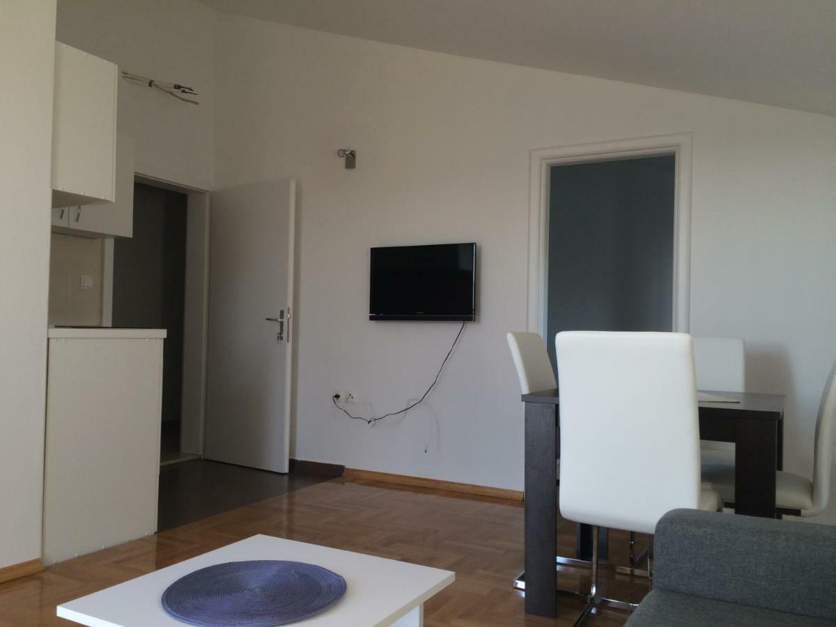 Apartments Antonija Sukošan Eksteriør billede