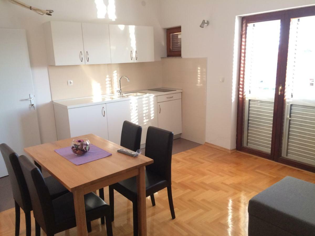 Apartments Antonija Sukošan Eksteriør billede